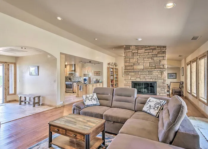 Lovely With Bbq And Mountain Views! *
