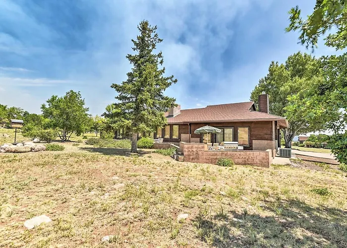 Lovely With Bbq And Mountain Views! Holiday home *