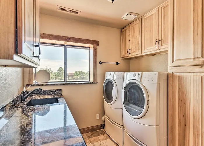 Lovely With Bbq And Mountain Views! Holiday home Flagstaff